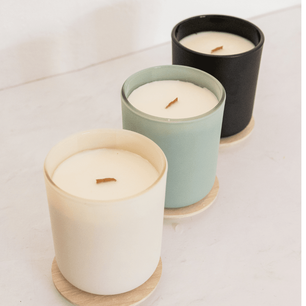 electronics-store-76 Candles, a photo of AaromaZ Candles AaromaZ Serenity Collection