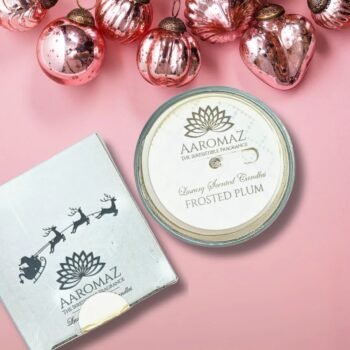 Frosted Plum Scented Candle – Sweet and Fruity Holiday Delight | AaromaZ|150g
